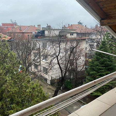 Lucy Apartament Apartment Бургас Екстериор снимка